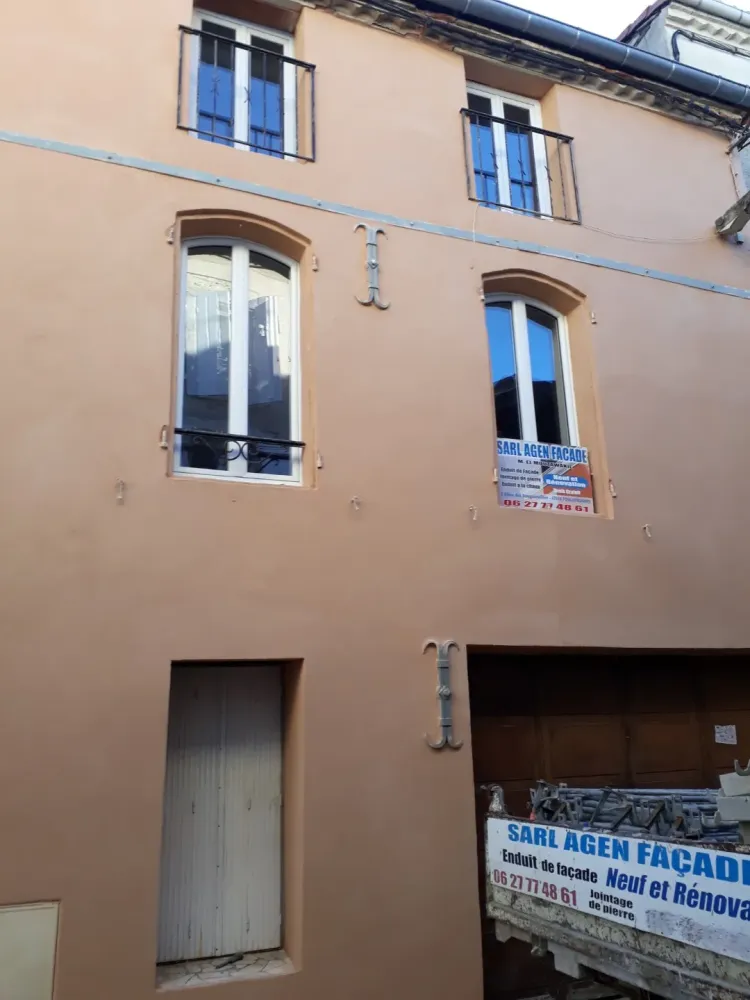 Façade